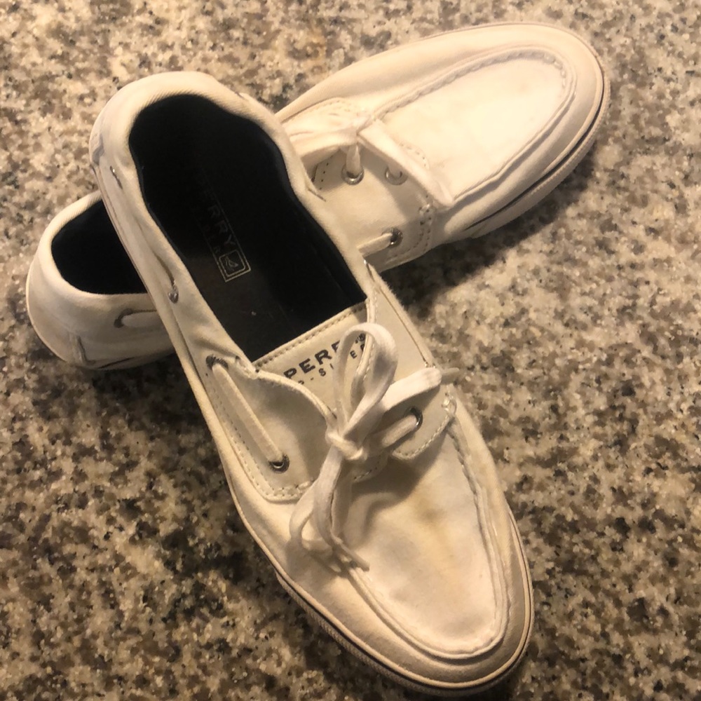 Sperry topsiders